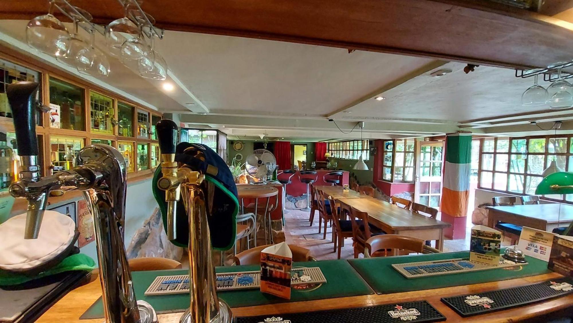 Yellow Haven Lodge Καμπάλα Εξωτερικό φωτογραφία